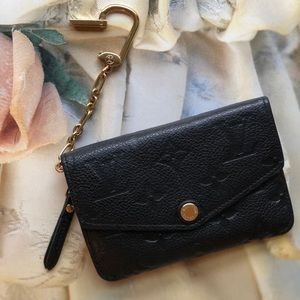 Louis Vuitton Key Pouch-Authentic/Made In France🥐